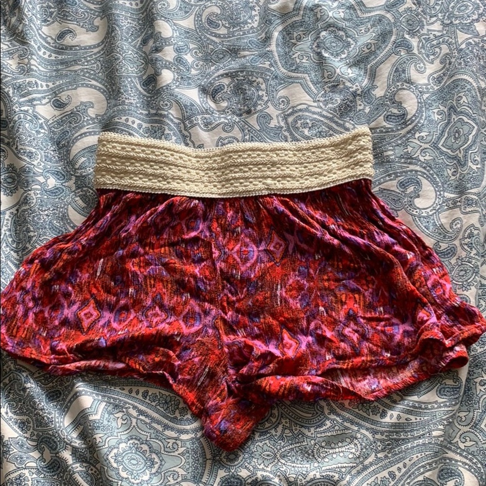 Medium rue 21 flowy shorts